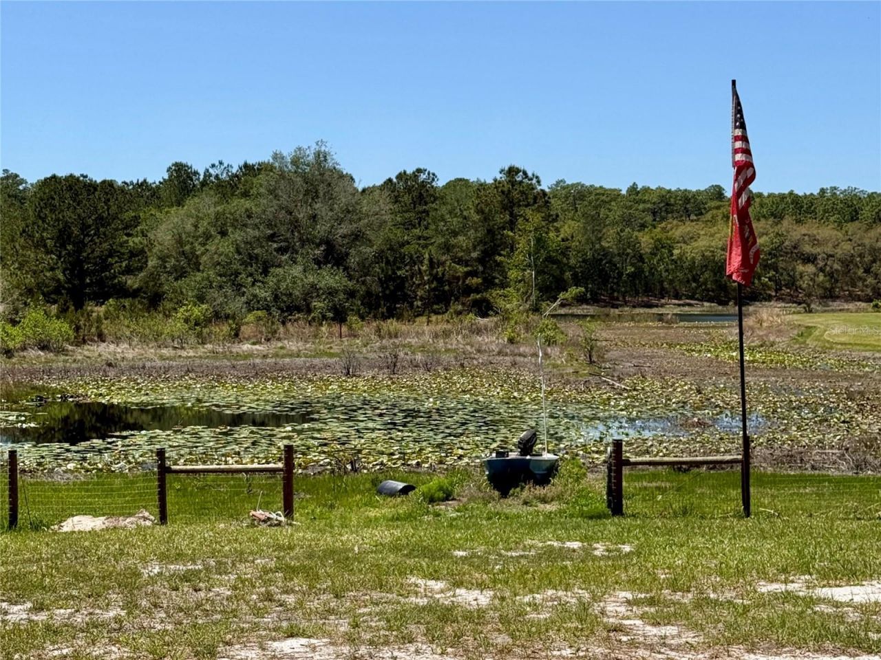 9711 SE Highway 464c , Ocklawaha, FL 32179 Photo