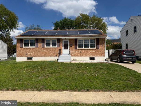 106 E LUNENBURG DRIVE , NEW CASTLE, DE 19720