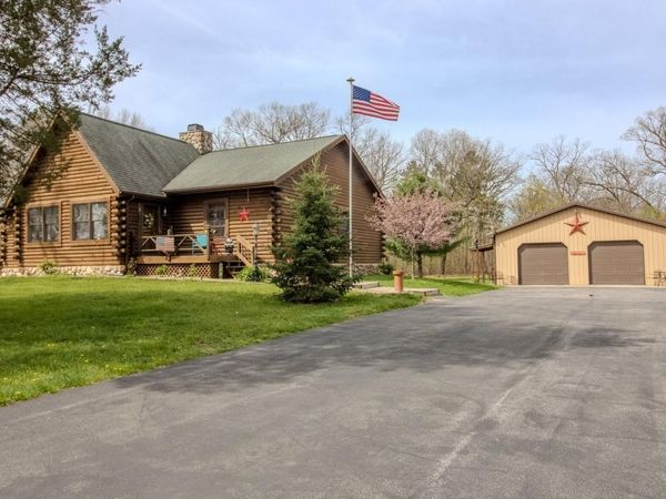 3405 N 700 E , Grovertown, IN 46531