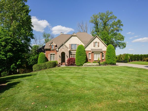 12 Medalist Ct, Brentwood, TN 37027
