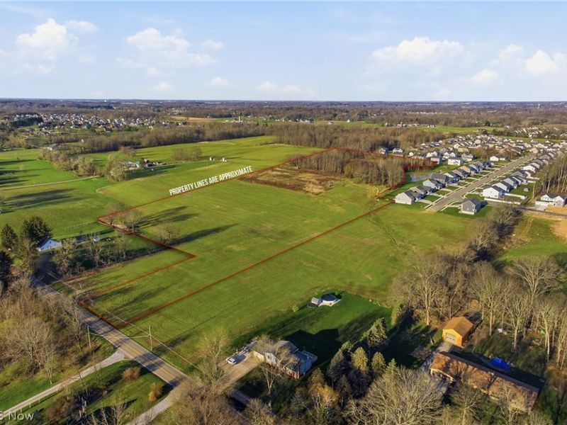 12083 Hoover Avenue NW, Uniontown, OH 44685 Photo 8