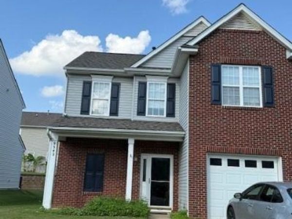 9342 Longstone Lane, Charlotte, NC 28277