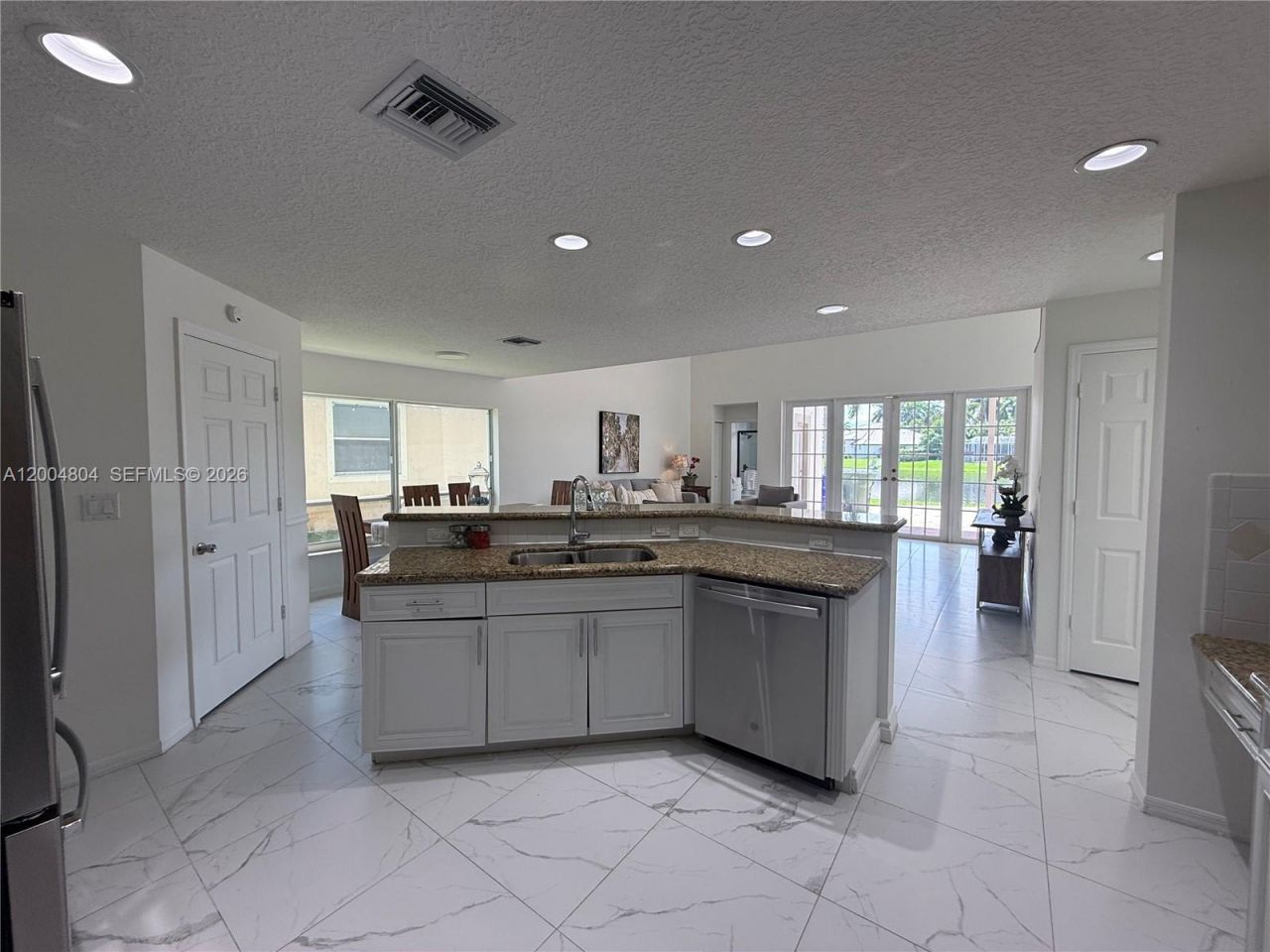 13840 NW 20th St, Pembroke Pines, FL 33028 Photo