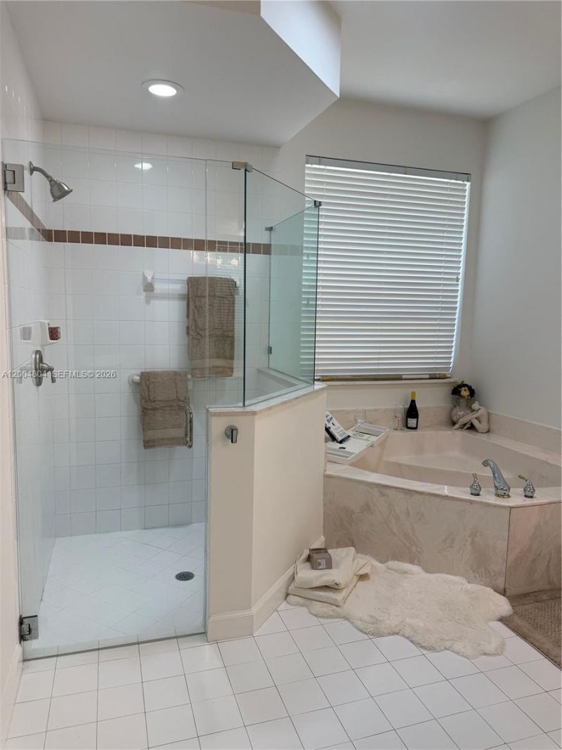 13840 NW 20th St, Pembroke Pines, FL 33028 Photo