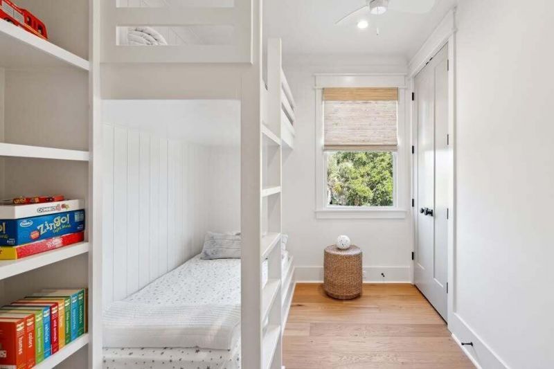 2200 Hartnett Boulevard Photo 12