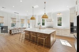 2200 Hartnett Boulevard photo 4