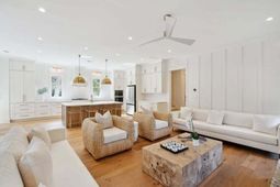 2200 Hartnett Boulevard photo 4