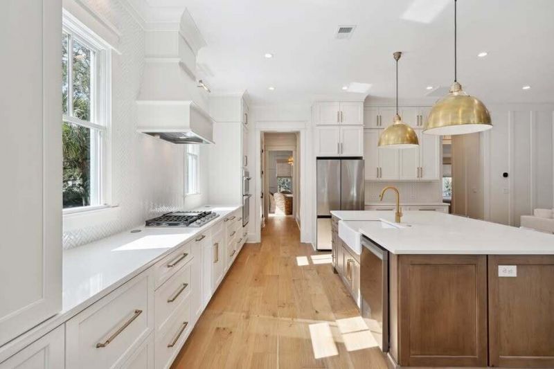 2200 Hartnett Boulevard Photo 7