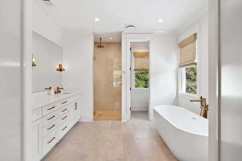 2200 Hartnett Boulevard Photo 9