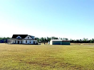 1372 Cubie Rd, Effingham, SC 29541