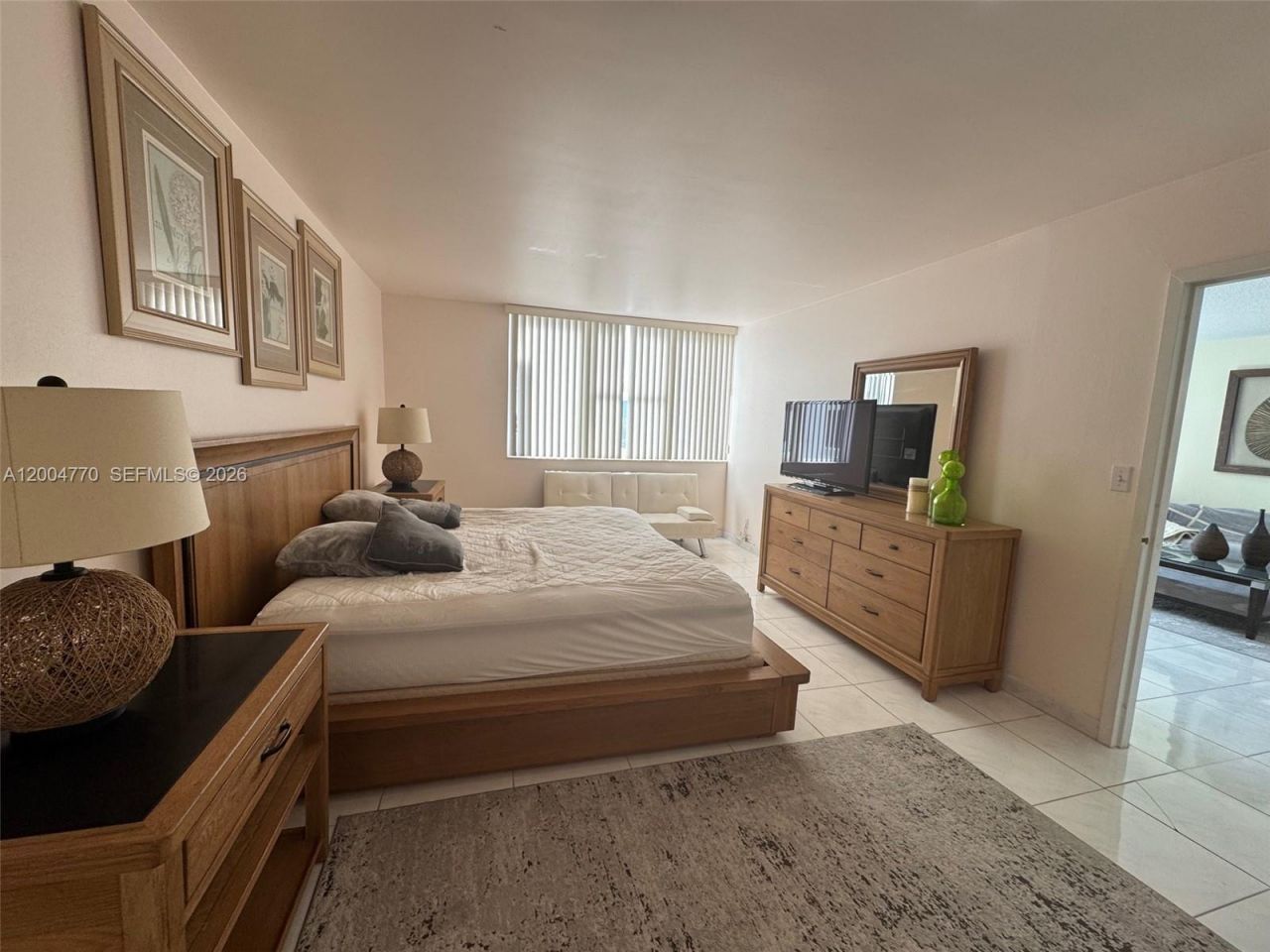 2030 S Ocean Dr , Unit 403, Hallandale Beach, FL 33009 Photo