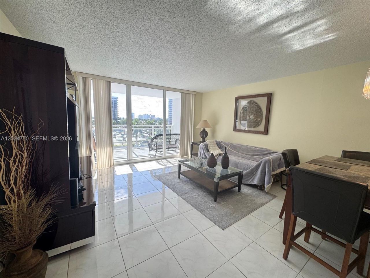 2030 S Ocean Dr , Unit 403, Hallandale Beach, FL 33009 Photo