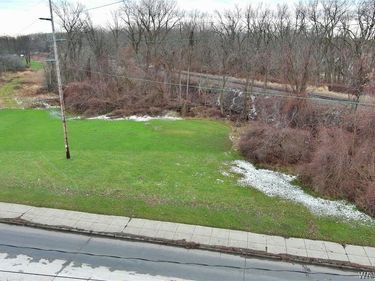 259 Mineral Springs Road , Buffalo, NY 14210