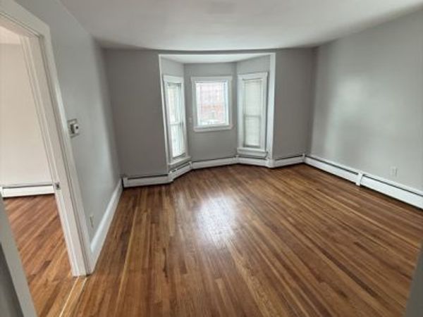 1 Jay St,, Unit 2, Cambridge, MA 02139