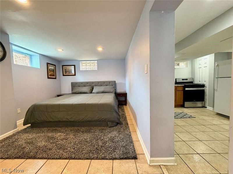 4515 Pershing Avenue, Parma, OH 44134 Photo 11