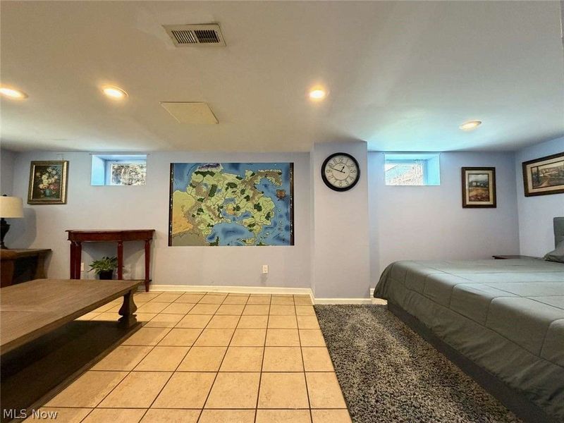 4515 Pershing Avenue, Parma, OH 44134 Photo 12