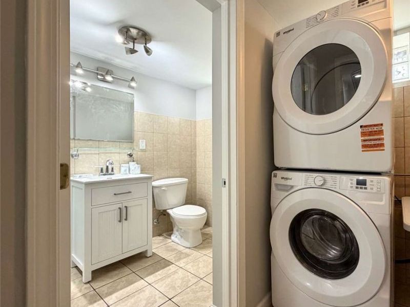 4515 Pershing Avenue, Parma, OH 44134 Photo 8