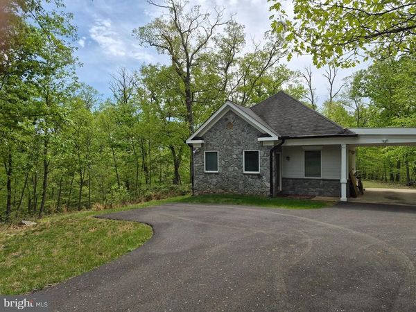 41453 FOX CREEK LN VA 201 FOX CREEK LN, LEESBURG, VA 20178