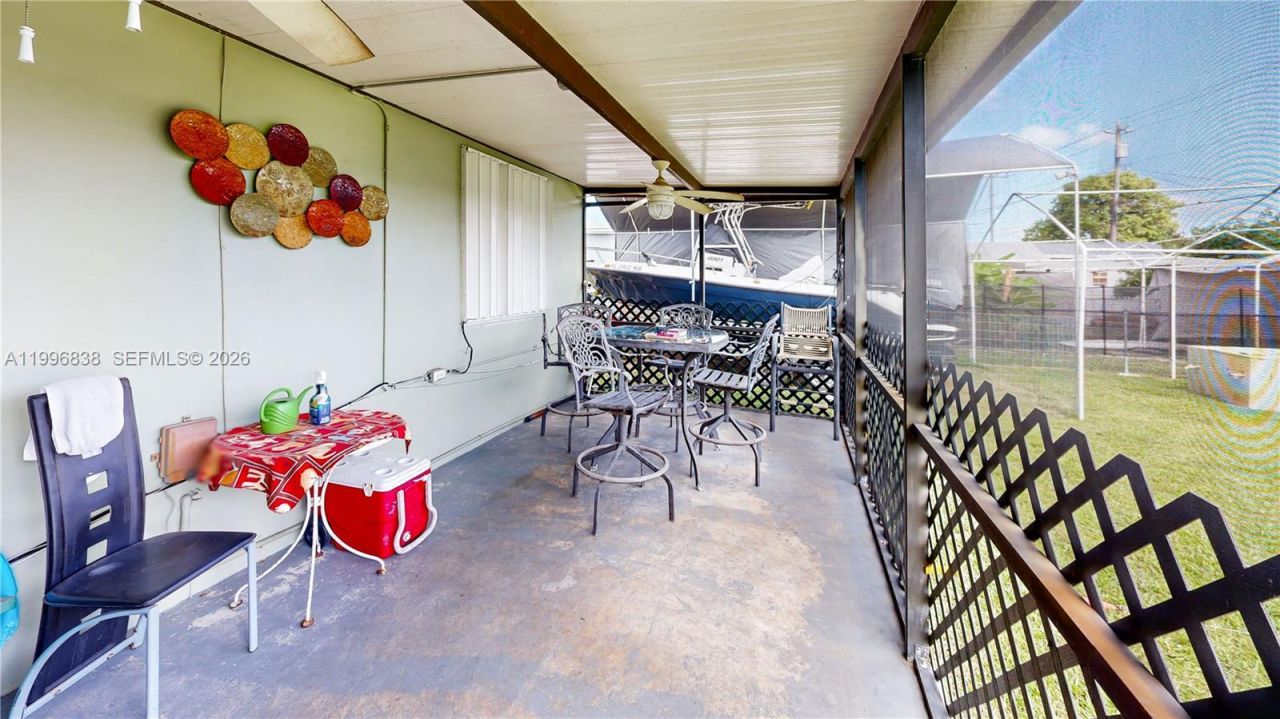 1560 NE 12th St, Homestead, FL 33033 Photo