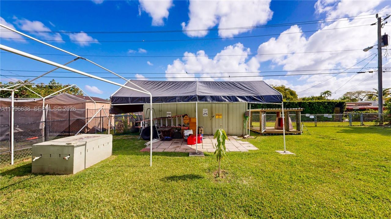 1560 NE 12th St, Homestead, FL 33033 Photo