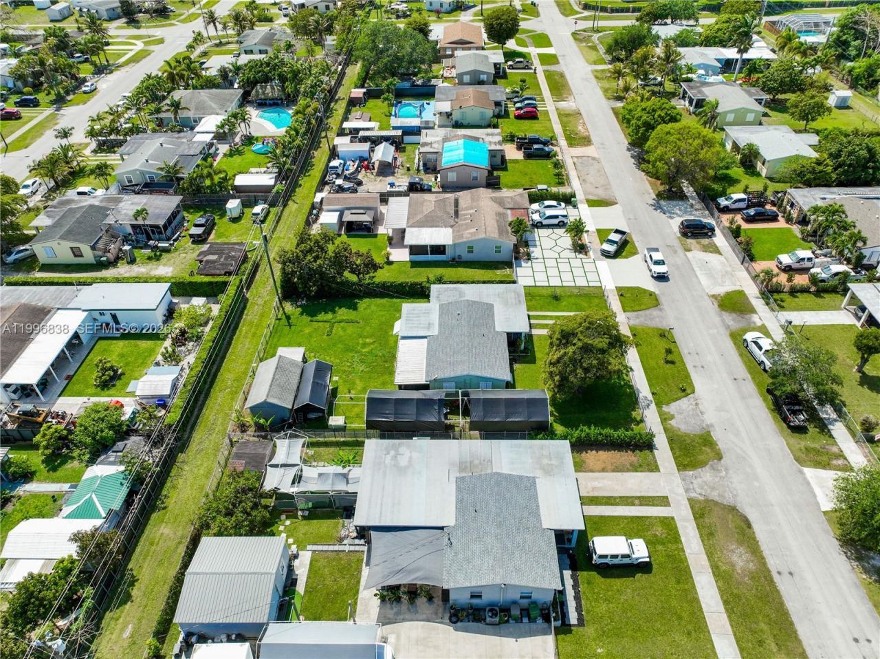 1560 NE 12th St, Homestead, FL 33033 Photo