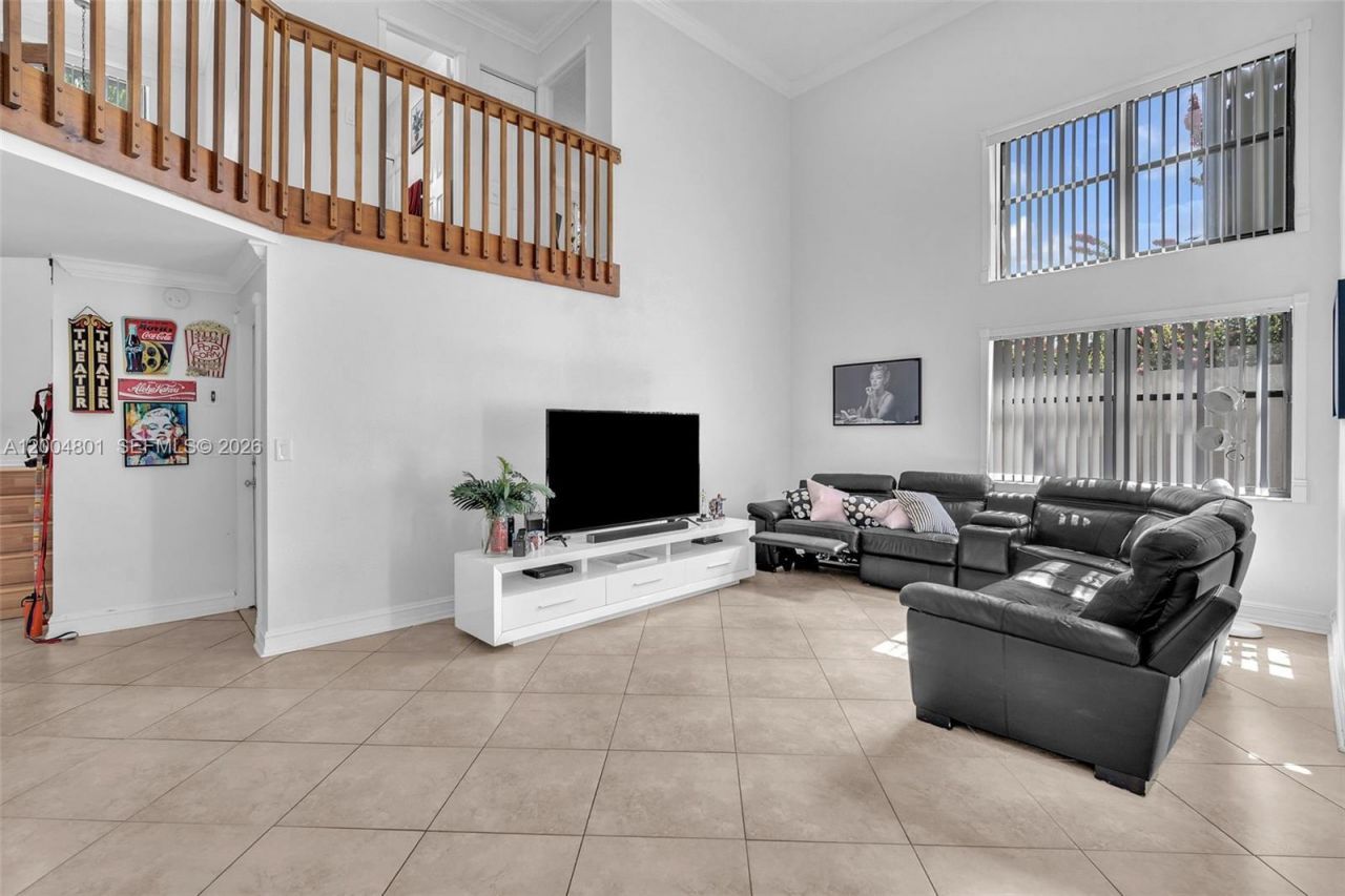 6221 Manchester Ln, Davie, FL 33331 Photo