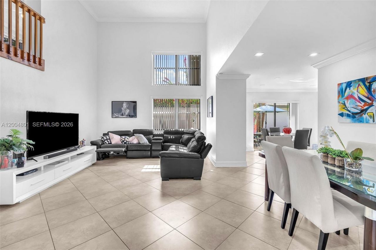 6221 Manchester Ln, Davie, FL 33331 Photo