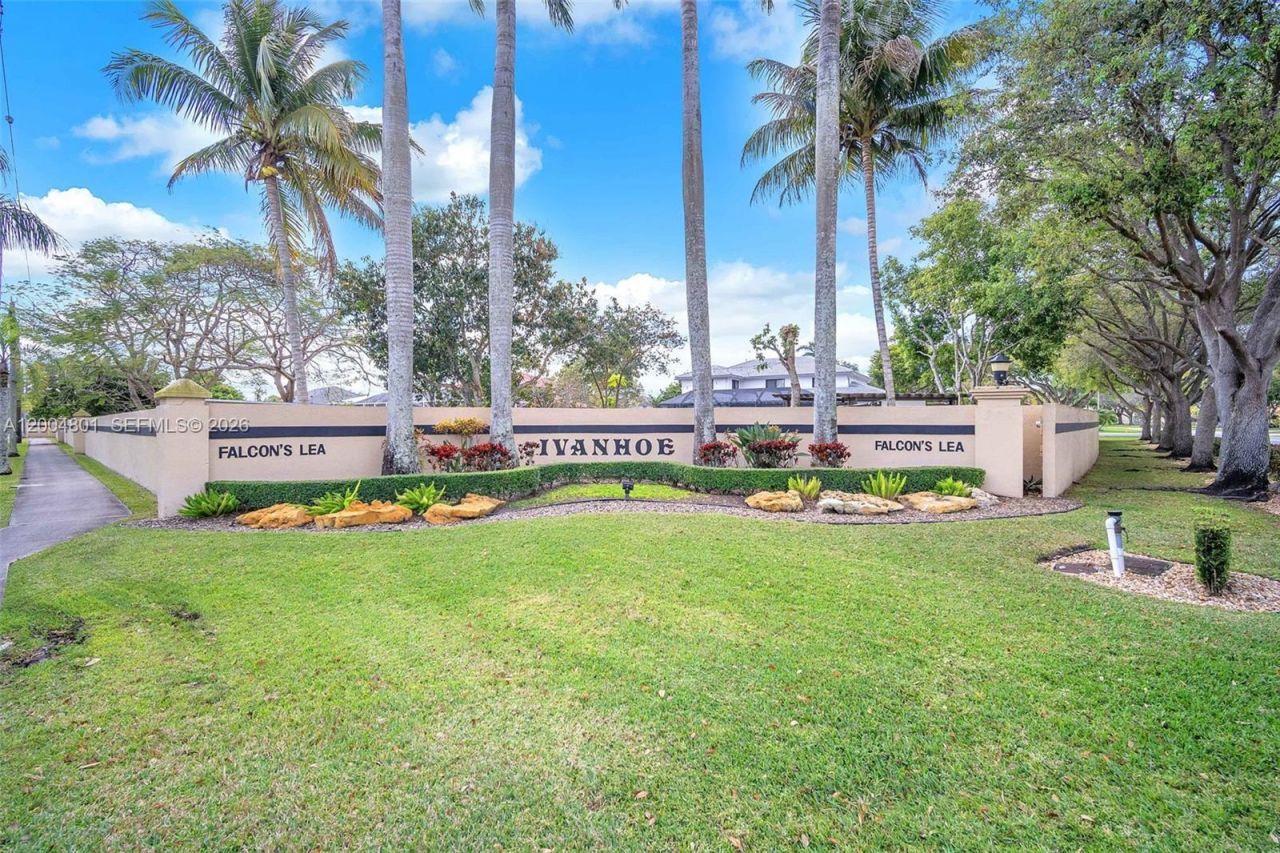 6221 Manchester Ln, Davie, FL 33331 Photo