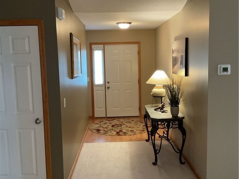 136 Forest View Court, Creston, OH 44217 Photo 2