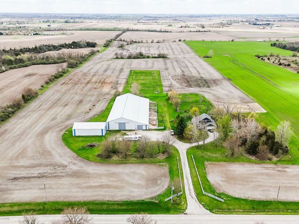 1935 E Offner Road , Beecher, IL 60401