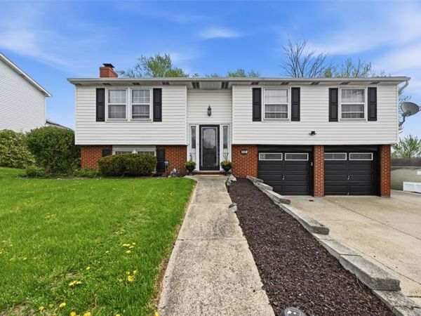 108 Cranbrooke Drive , Coraopolis, PA 15108