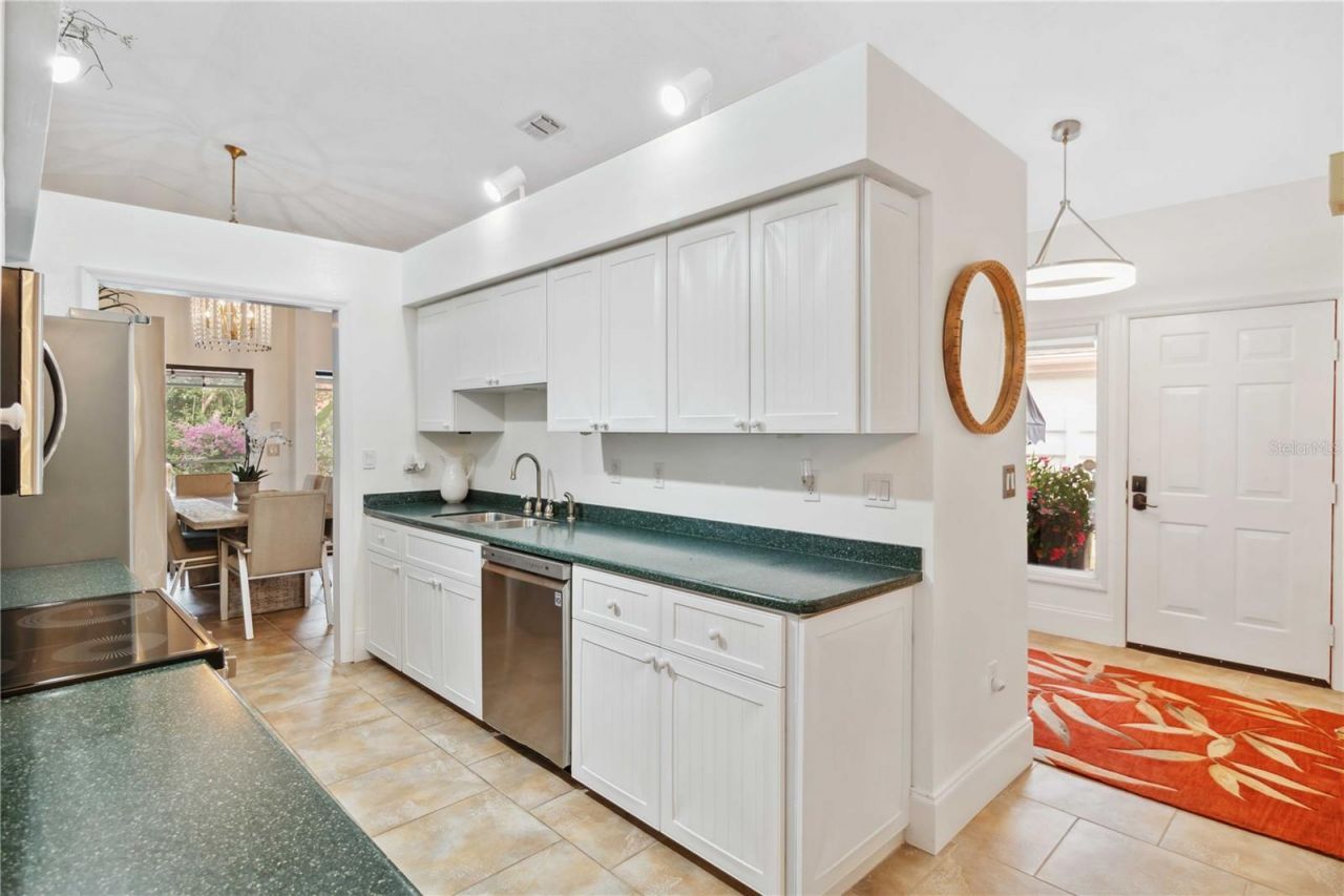 7755 Pine Trace Drive, Unit 7755, Sarasota, FL 34243 Photo