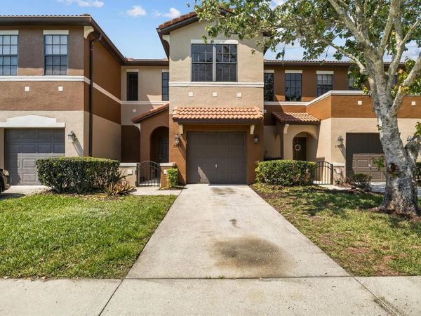 5986 TIVOLI GARDENS BOULEVARD , ORLANDO, FL 32829