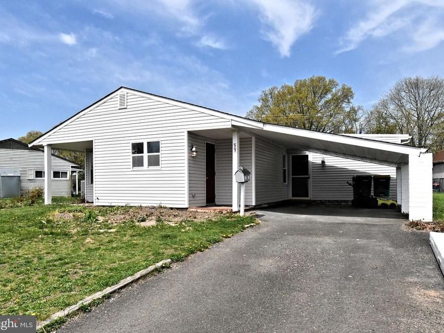 59 Thaliabush Lane, Levittown, PA 19054 Main Photo