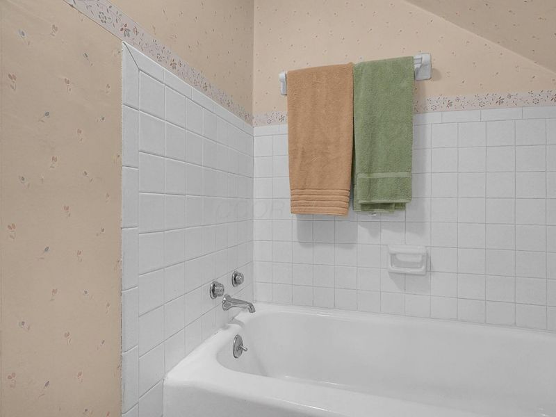 4907 Glenburn Avenue, Columbus, OH 43214 Photo 20