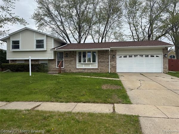 3202 Wolcott Street, Flint, MI 48504