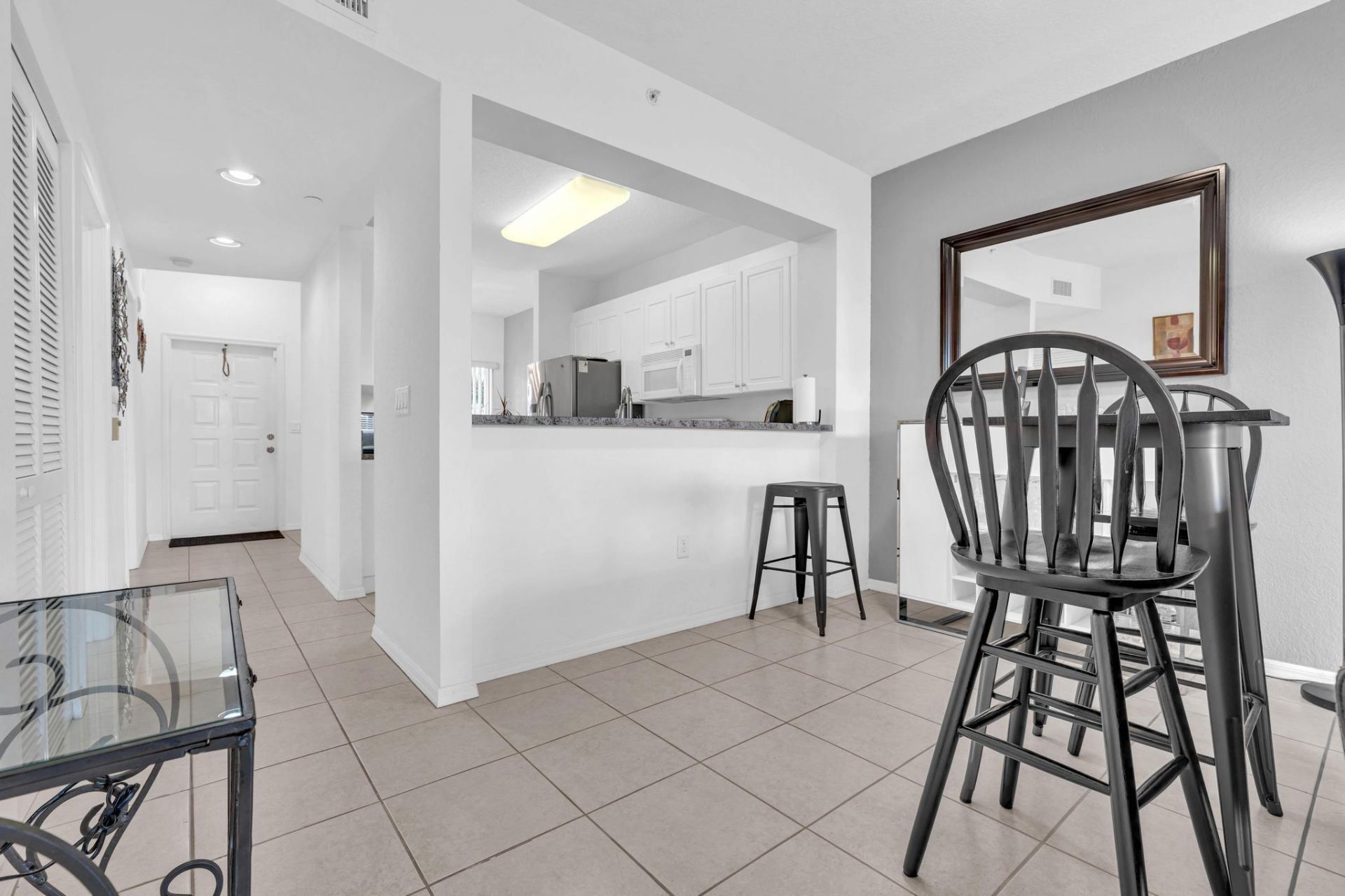 7735 Yardley Drive, Unit 305, Tamarac, FL 33321 Photo