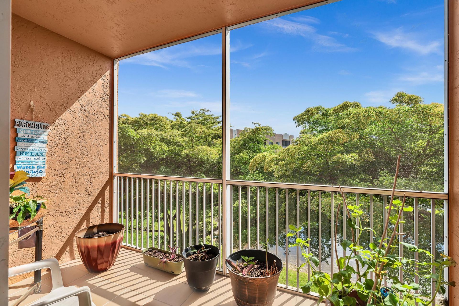 7735 Yardley Drive, Unit 305, Tamarac, FL 33321 Photo