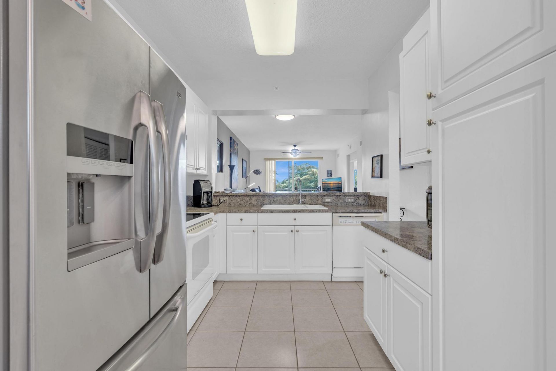 7735 Yardley Drive, Unit 305, Tamarac, FL 33321 Photo