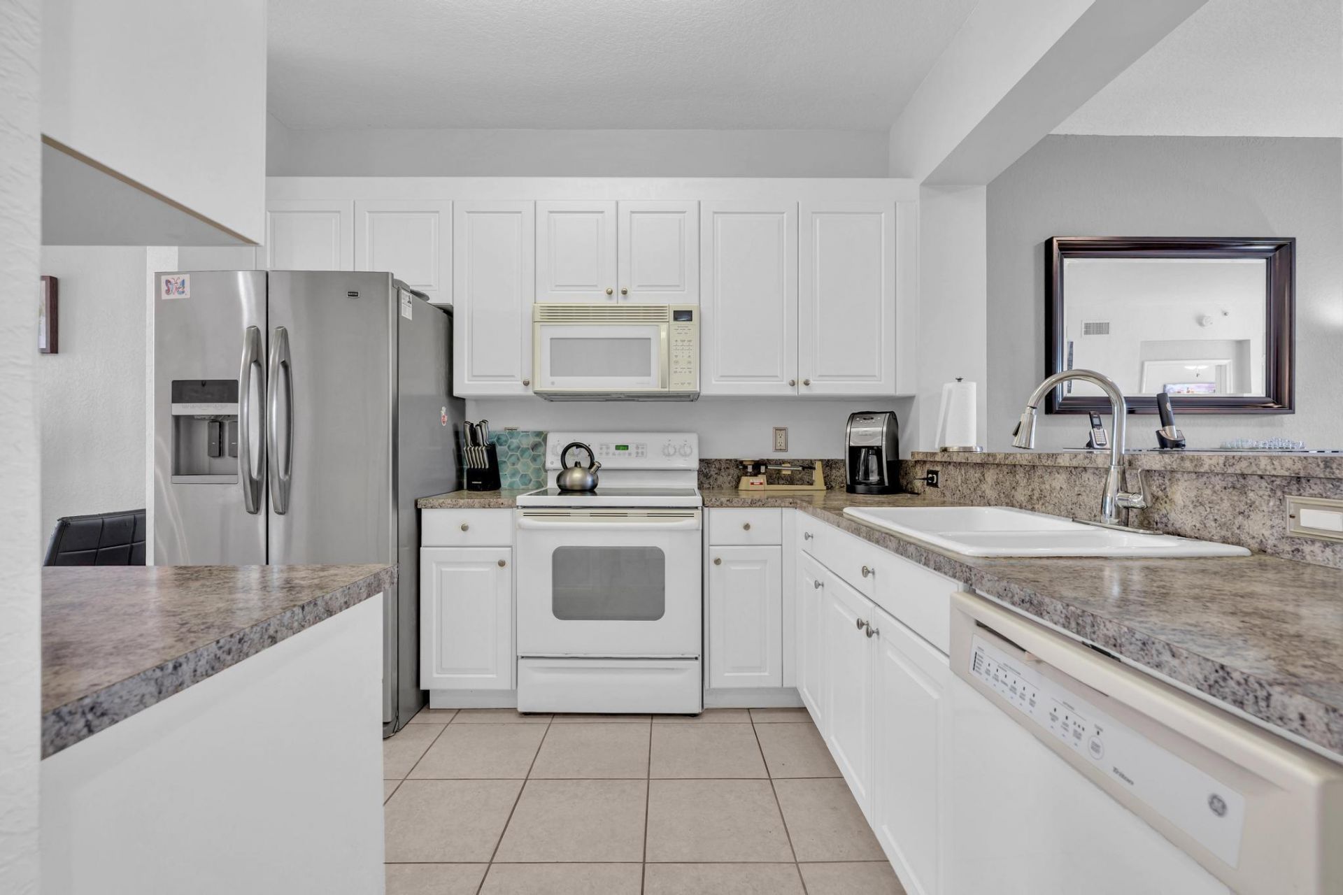 7735 Yardley Drive, Unit 305, Tamarac, FL 33321 Photo