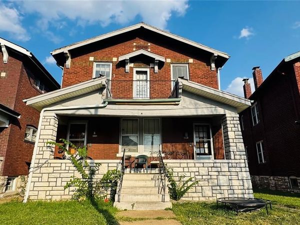 4054 S Spring Avenue, St Louis, MO 63116