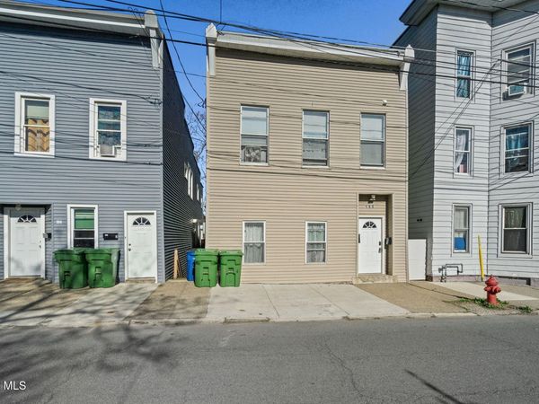 186 Main Street, Cohoes, NY 12047