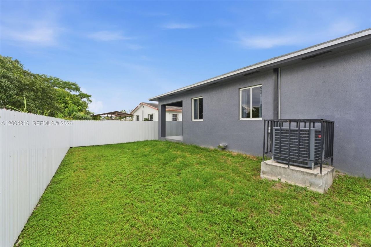 5628 Flagler St, Hollywood, FL 33023 Photo