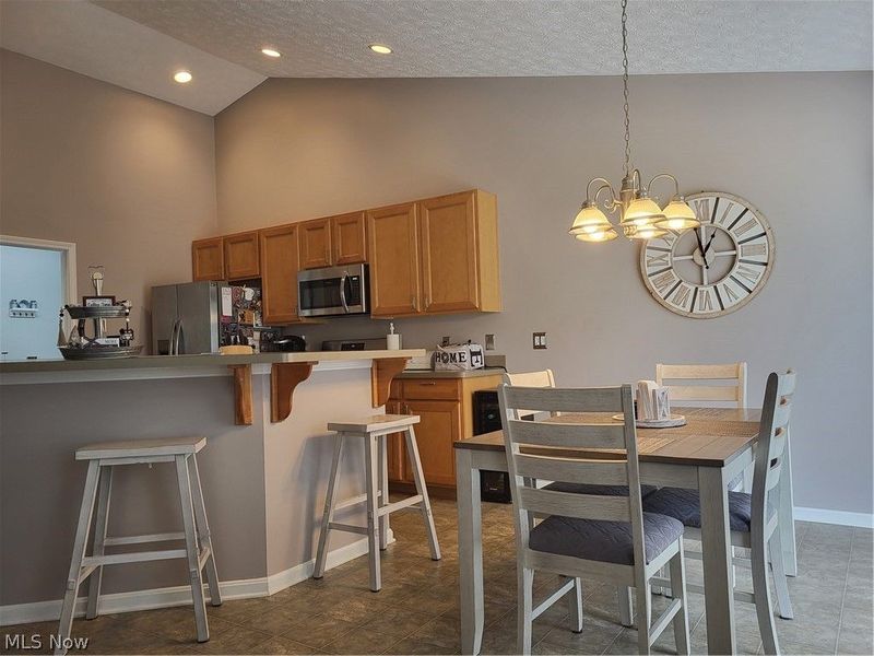 6210 Dogwood Lane, North Ridgeville, OH 44039 Photo 10