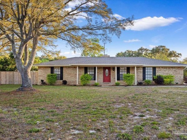 2998 Ranchette Sq, Gulf Breeze, FL 32563