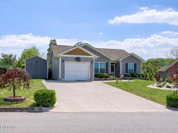 140 Hartfield Lane, Loudon, TN 37774
