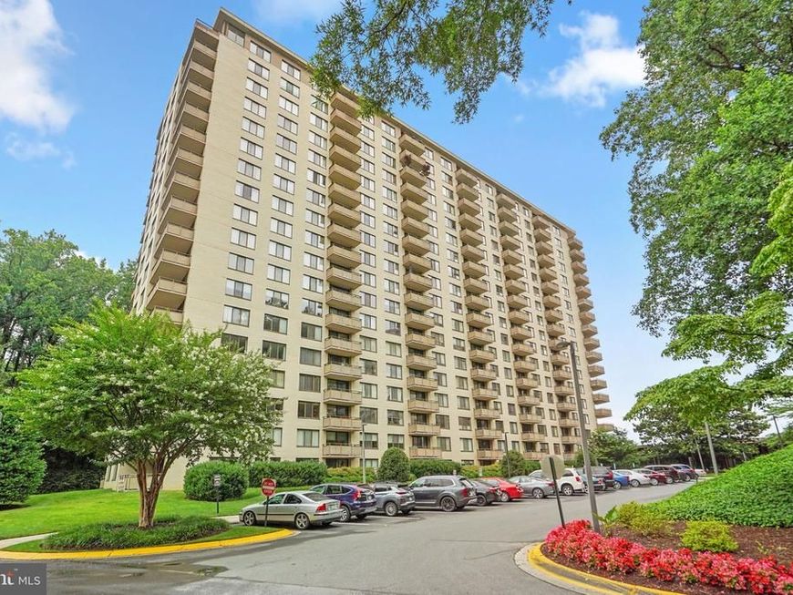 5225 Pooks Hill Road, Unit 804N, Bethesda, MD 20814 Main Photo