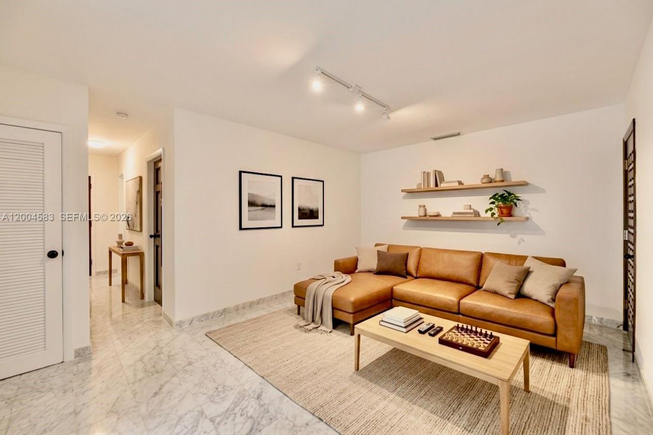 1101 Capri St, Coral Gables, FL 33134 Photo