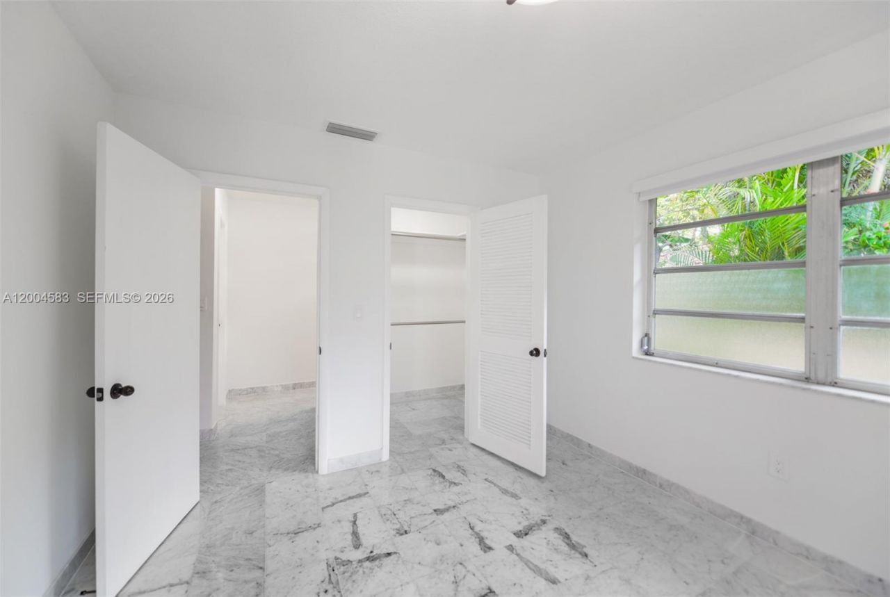 1101 Capri St, Coral Gables, FL 33134 Photo