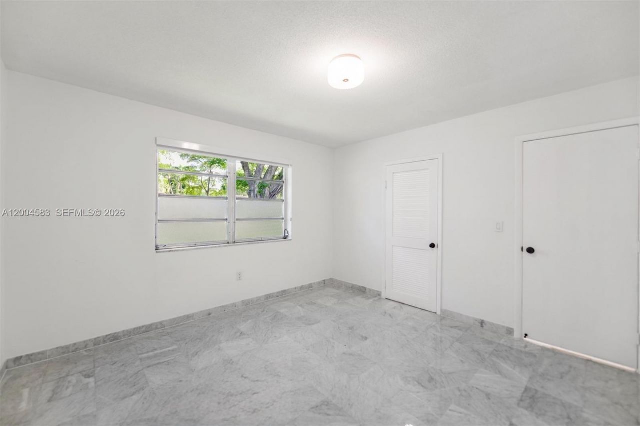 1101 Capri St, Coral Gables, FL 33134 Photo